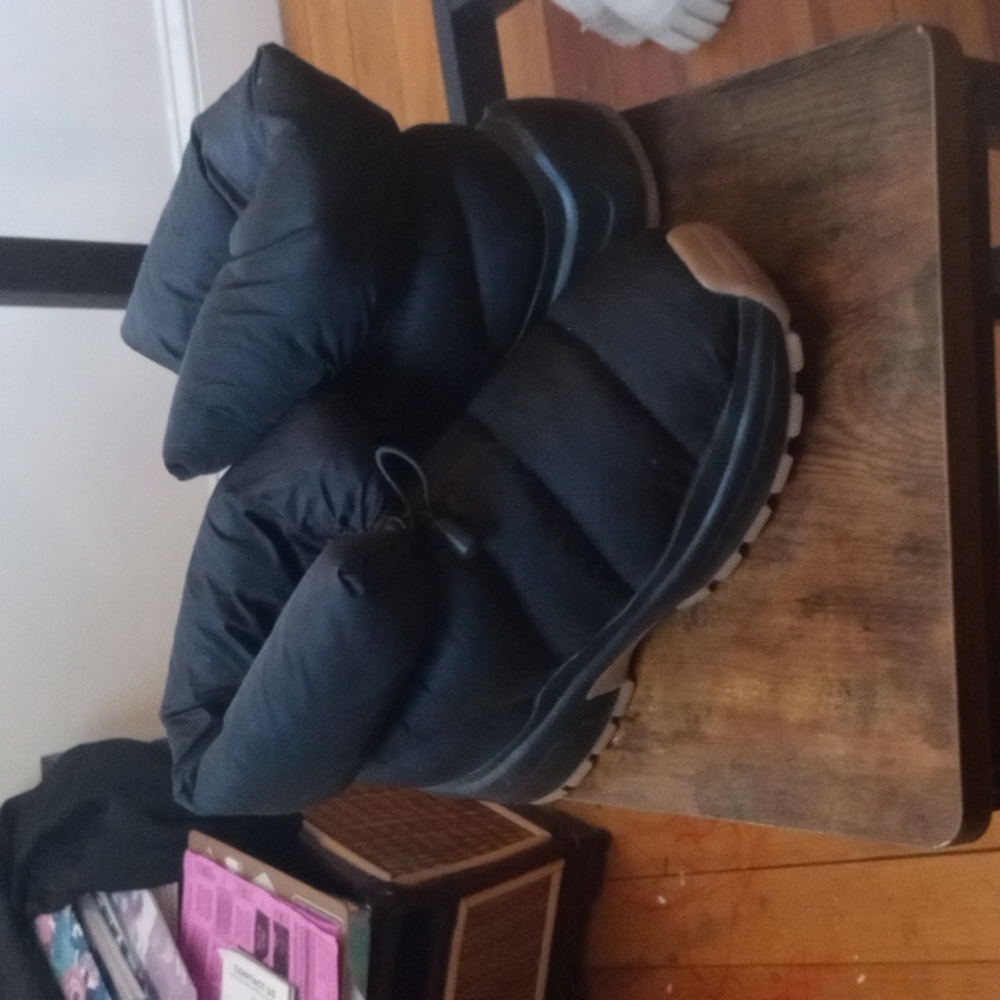 H&m puffer shoes